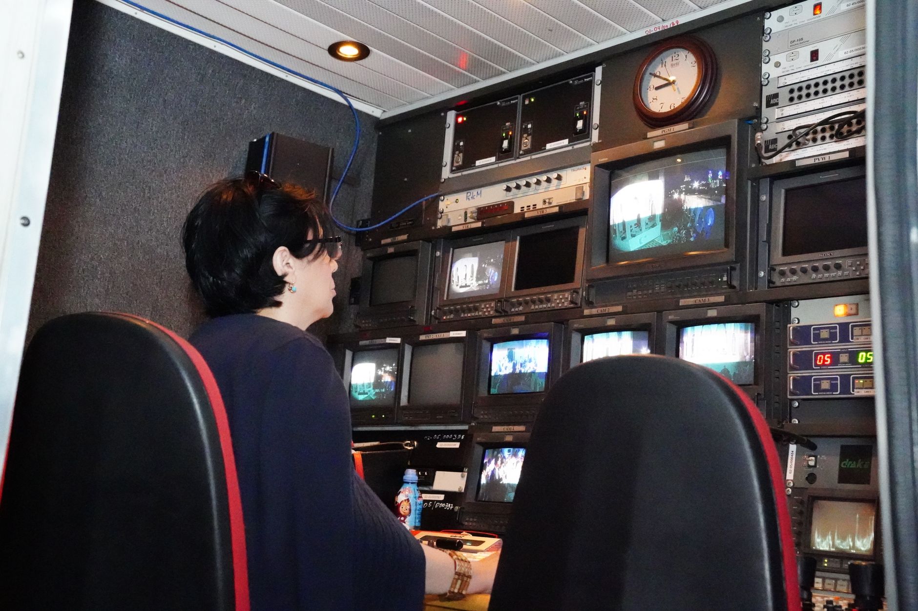 Sản xuất chương trình TV Show